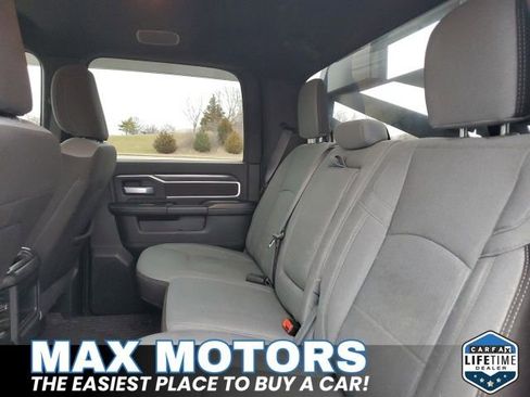 Used 2024 RAM 3500 Big Horn w/ Towing Technology Group image 15