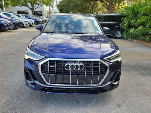 New 2025 Audi Q3 2.0T Premium image 3