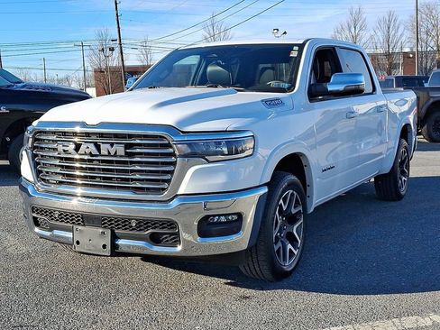 Used 2025 RAM 1500 Laramie image 3