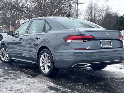 Used 2021 Volkswagen Passat 2.0T S image 11