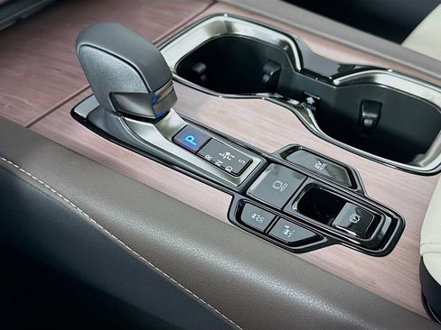 New 2026 Lexus RX 350h AWD/4WD image 15