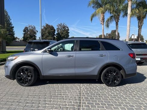 Used 2019 Kia Sorento S w/ Paint Protection Package image 6