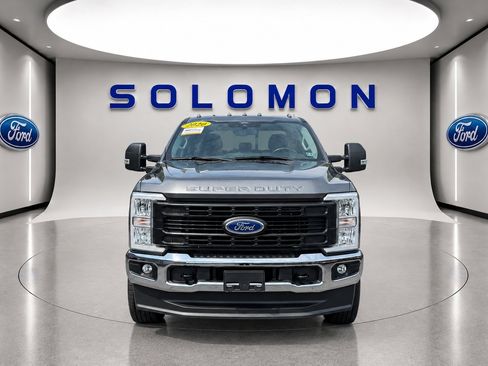 Used 2024 Ford F250 XL AWD/4WD image 8