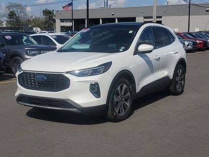 Certified 2023 Ford Escape Platinum w/ Premium Technology Package