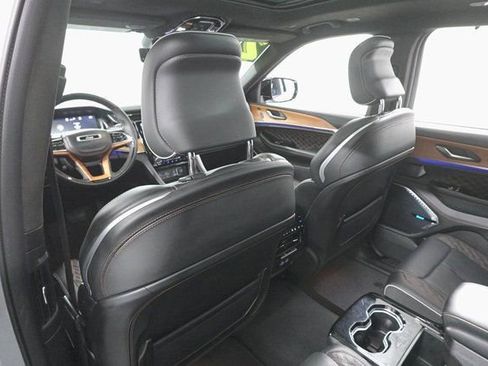 Used 2024 Jeep Grand Cherokee L Summit image 25