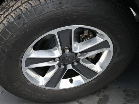 Certified 2022 Jeep Wrangler Unlimited Sahara image 20