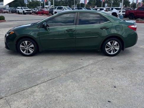 Used 2014 Toyota Corolla LE w/ Driver Convenience Package FWD image 6