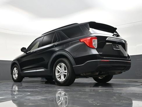 Used 2021 Ford Explorer XLT RWD image 22