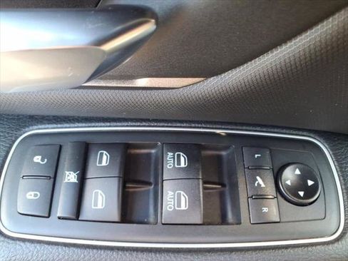 Used 2020 RAM 1500 Rebel w/ Rebel Level 1 Equipment Group AWD/4WD image 14