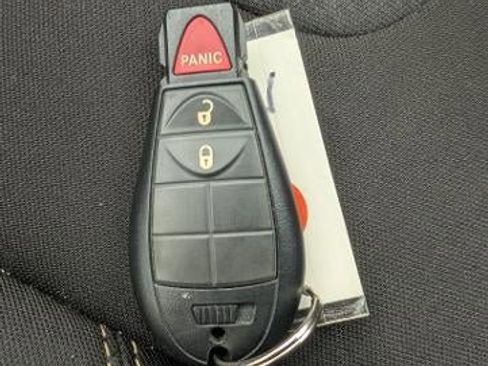 Used 2016 Jeep Cherokee Latitude image 18