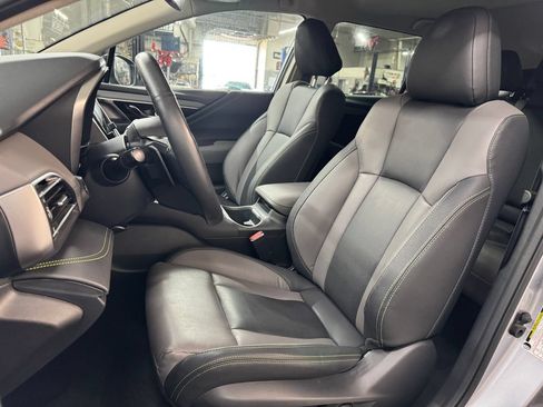 Used 2025 Subaru Outback Onyx Edition AWD/4WD image 16