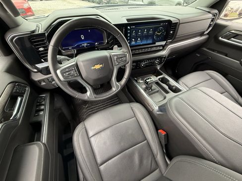 Used 2024 Chevrolet Silverado 1500 LTZ image 16