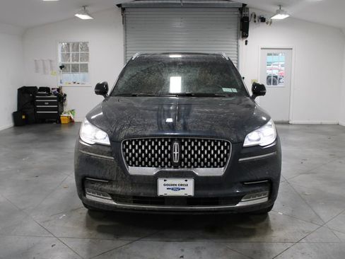 Used 2023 Lincoln Aviator Black Label w/ Dynamic Handling Package image 3