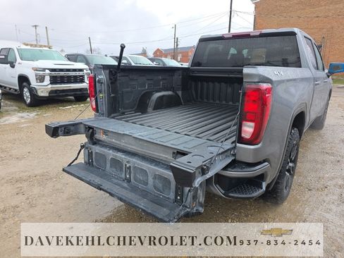Used 2021 GMC Sierra 1500 Elevation image 35