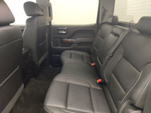 Used 2018 GMC Sierra 1500 SLT w/ SLT Premium Package AWD/4WD image 18