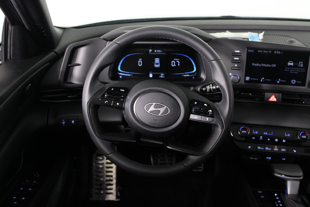 Certified 2026 Hyundai Elantra SEL Sport Premium FWD image 21