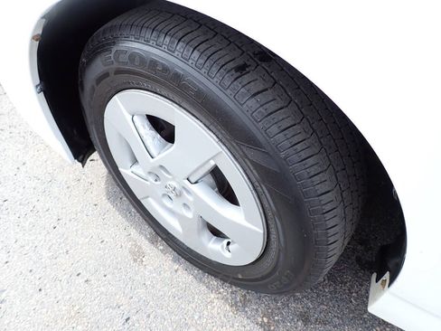 Used 2010 Toyota Prius Five FWD image 11