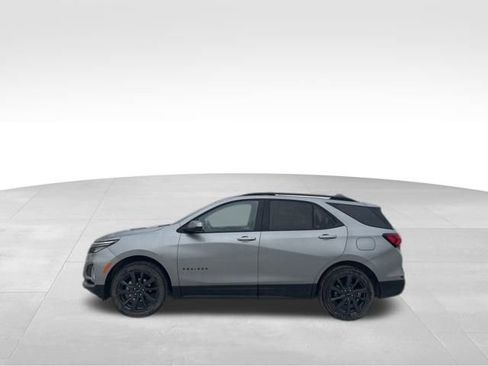 Used 2023 Chevrolet Equinox RS image 4