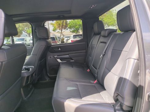 Used 2024 Toyota Tundra Platinum AWD/4WD image 15