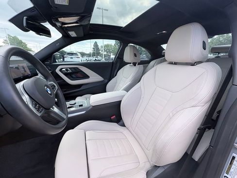 Used 2024 BMW M240i Coupe RWD image 6