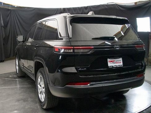 Used 2023 Jeep Grand Cherokee Limited w/ Trailer Tow Prep Group (B) image 10