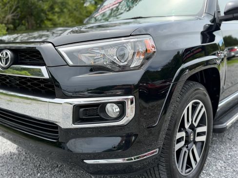 Used 2018 Toyota 4Runner Limited AWD/4WD image 12