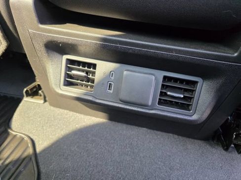 Used 2024 Chevrolet Silverado 1500 LT AWD/4WD image 15