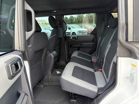 Used 2021 Ford Bronco 4-Door AWD/4WD image 14