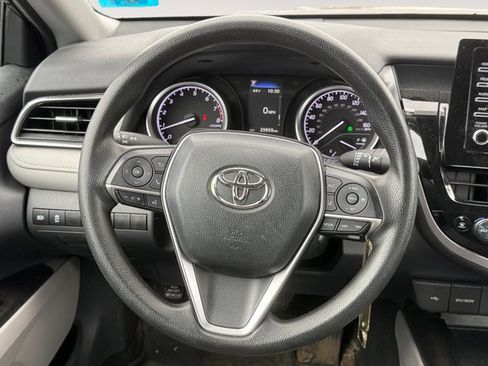 Used 2023 Toyota Camry LE image 21
