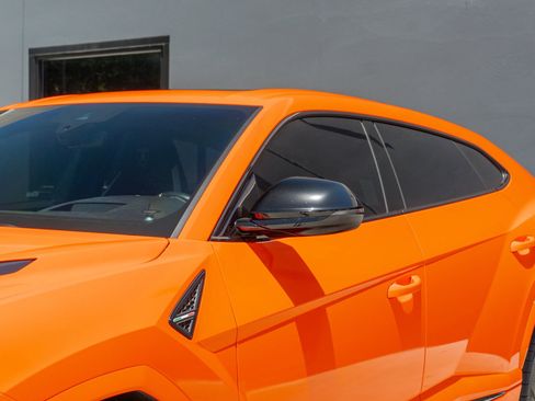Used 2023 Lamborghini Urus S AWD/4WD image 29