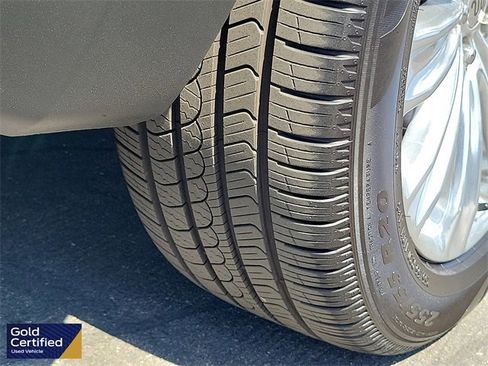 Certified 2021 Ford Explorer King Ranch w/ Premium Technology Package image 28