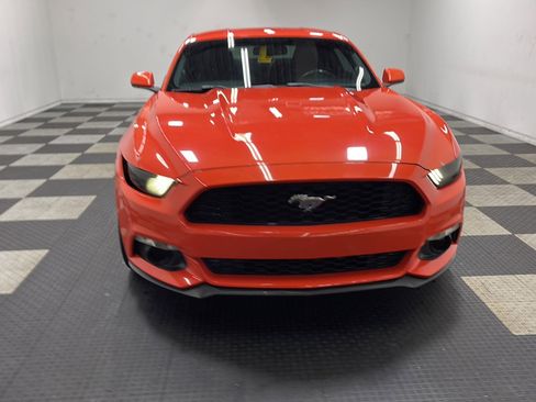 Used 2015 Ford Mustang Premium RWD image 22
