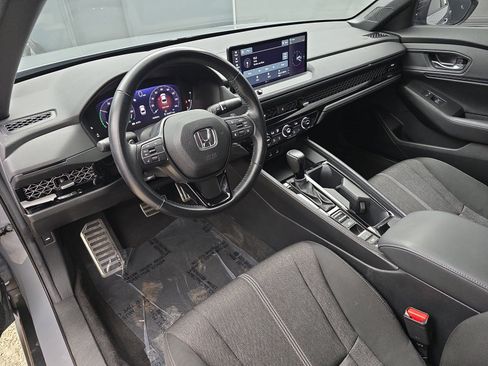 Used 2024 Honda Accord Sport image 17