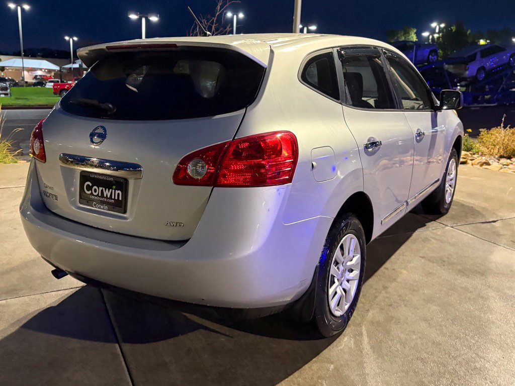 Used 2012 Nissan Rogue S AWD/4WD image 8