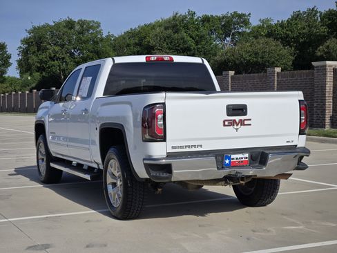 Used 2018 GMC Sierra 1500 SLT w/ SLT Premium Package AWD/4WD image 8