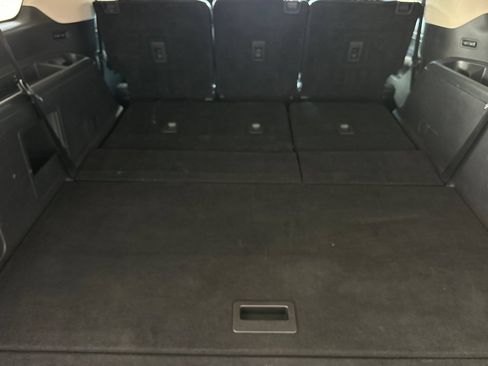 Certified 2024 Ford Expedition Max XLT RWD image 15