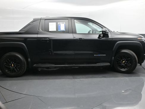 Used 2024 Chevrolet Silverado EV W/T AWD/4WD image 33