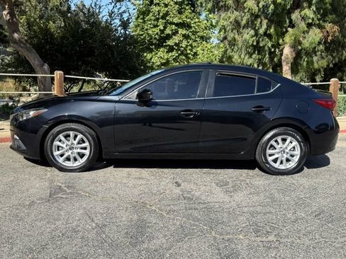 Used 2015 MAZDA MAZDA3 i Grand Touring FWD image 3