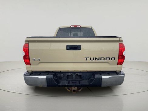 Used 2017 Toyota Tundra SR5 AWD/4WD image 4