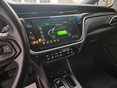 Used 2022 Chevrolet Bolt LT image 13