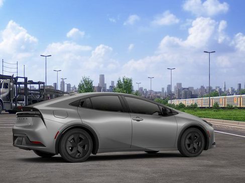 New 2026 Toyota Prius Plug-In Hybrid FWD image 11