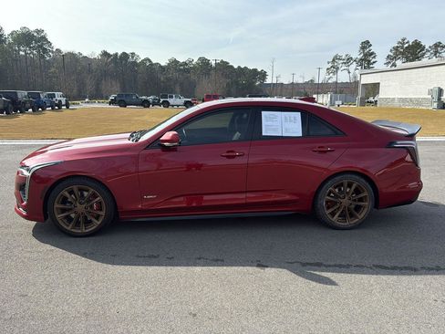 Used 2020 Cadillac CT4 V w/ Climate Package image 4