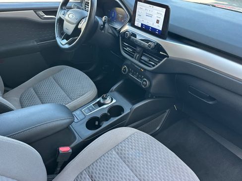 Used 2020 Ford Escape SE Sport image 16