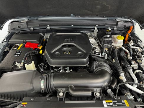 Used 2024 Jeep Wrangler Sport S w/ Convenience Group image 41