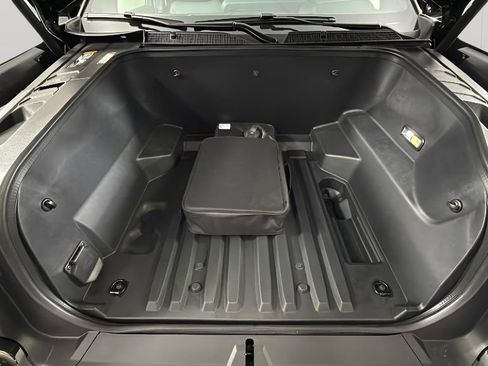 Used 2024 Chevrolet Silverado EV RST image 40