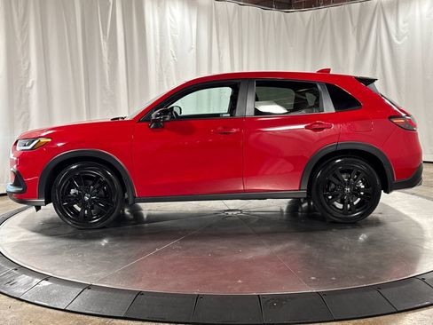 Certified 2026 Honda HR-V Sport image 8