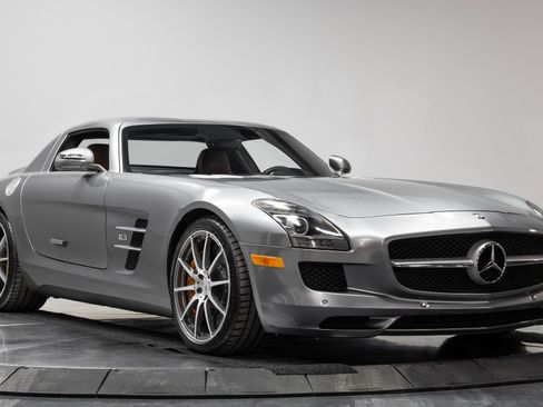 Used 2012 Mercedes-Benz SLS AMG Coupe image 52
