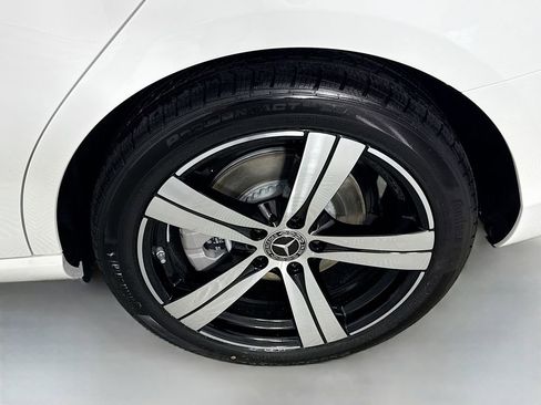 Used 2026 Mercedes-Benz C 300 4MATIC Sedan image 26