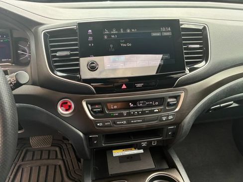 Used 2023 Honda Passport TrailSport image 28