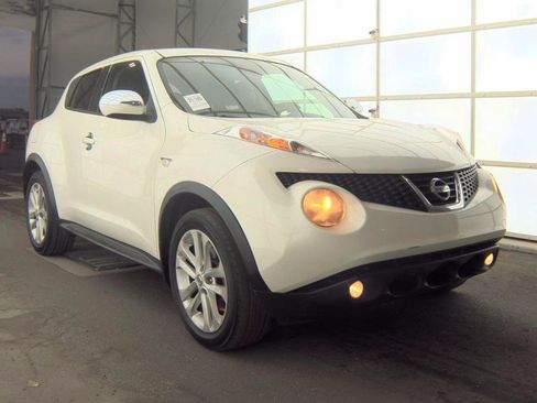 Used 2013 Nissan Juke SL image 4